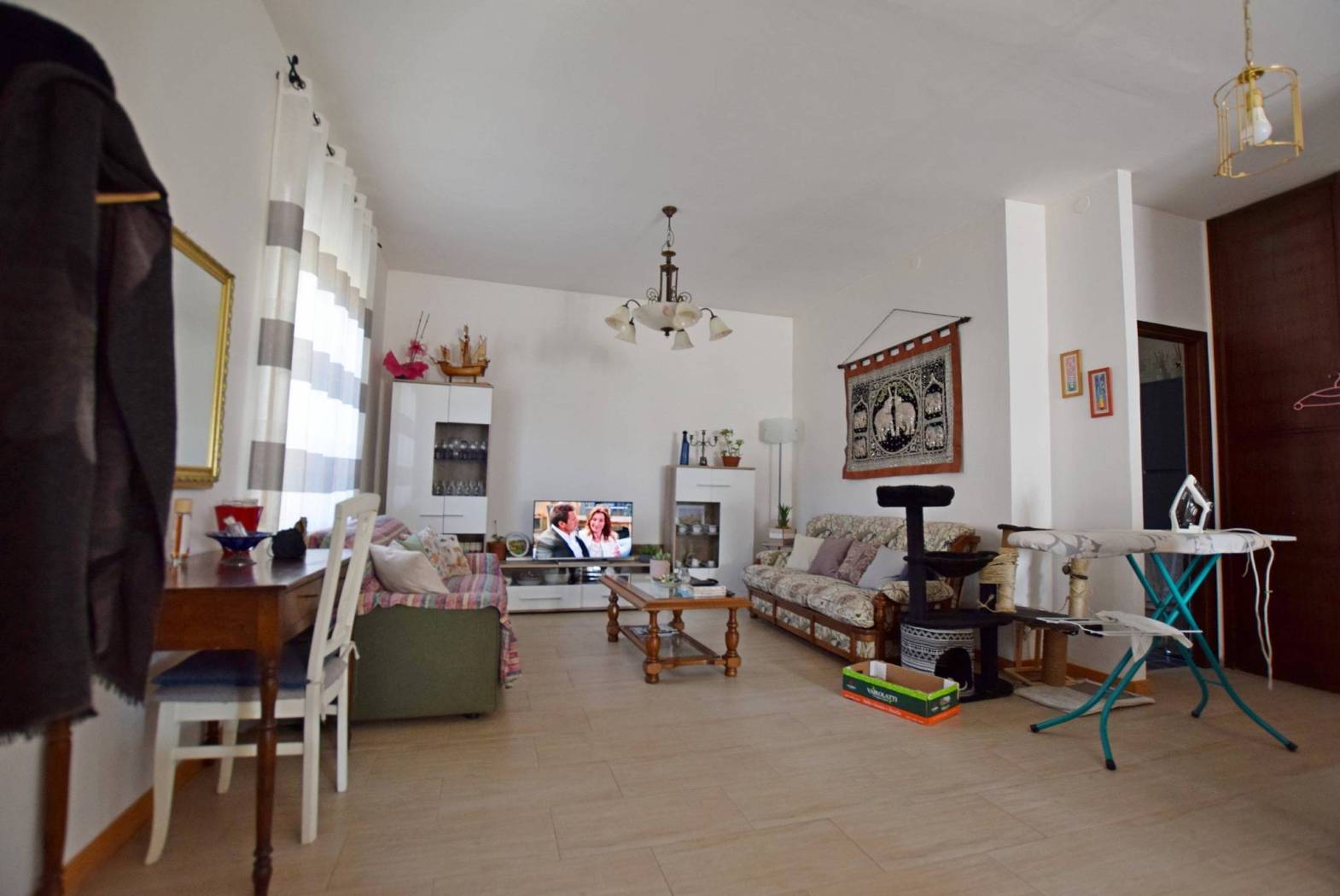 Salone