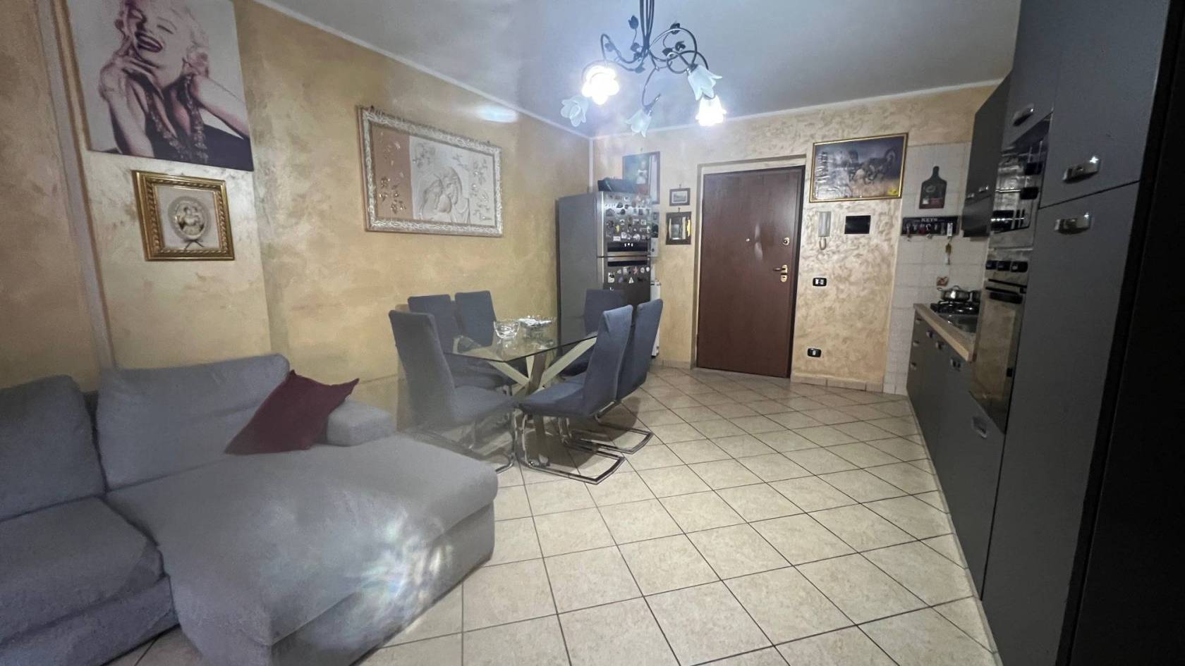 Salone