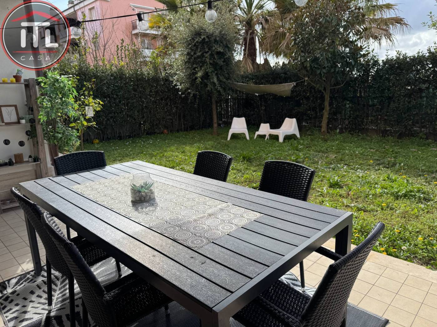 Casetta Mattei - Via dei Cantelmo Luminoso appartamento con giardino In un elegante complesso residenziale di recente costruzione (2014), proponiamo 
