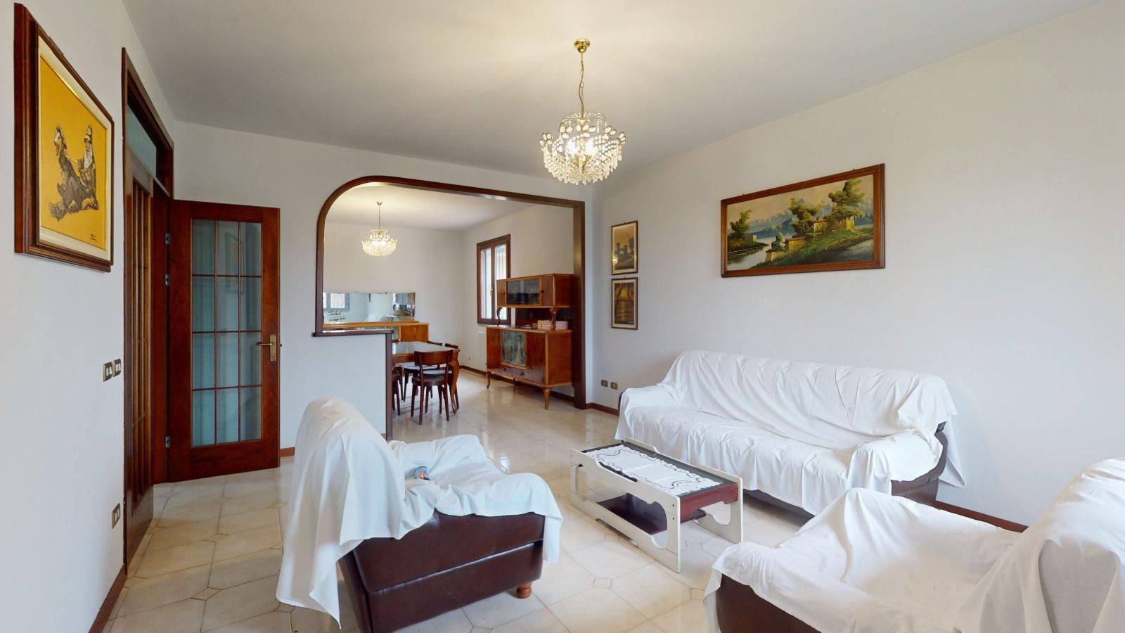 Salone