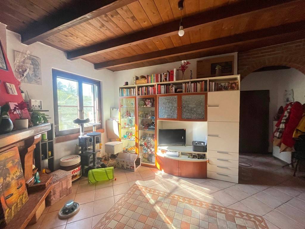 Salone