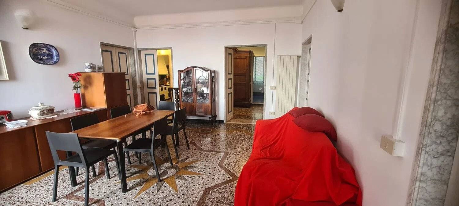 Salone