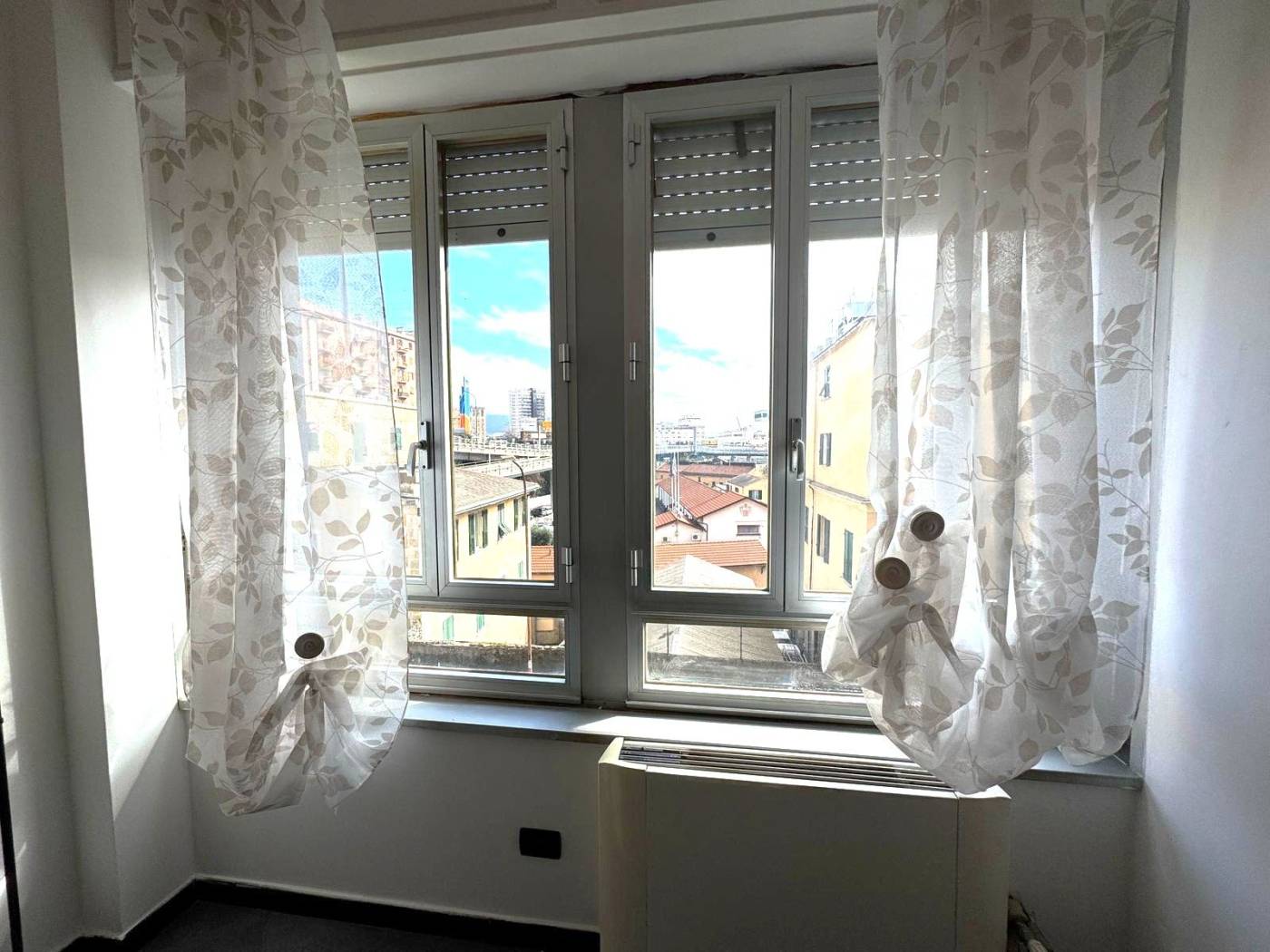 Stanza non arredata