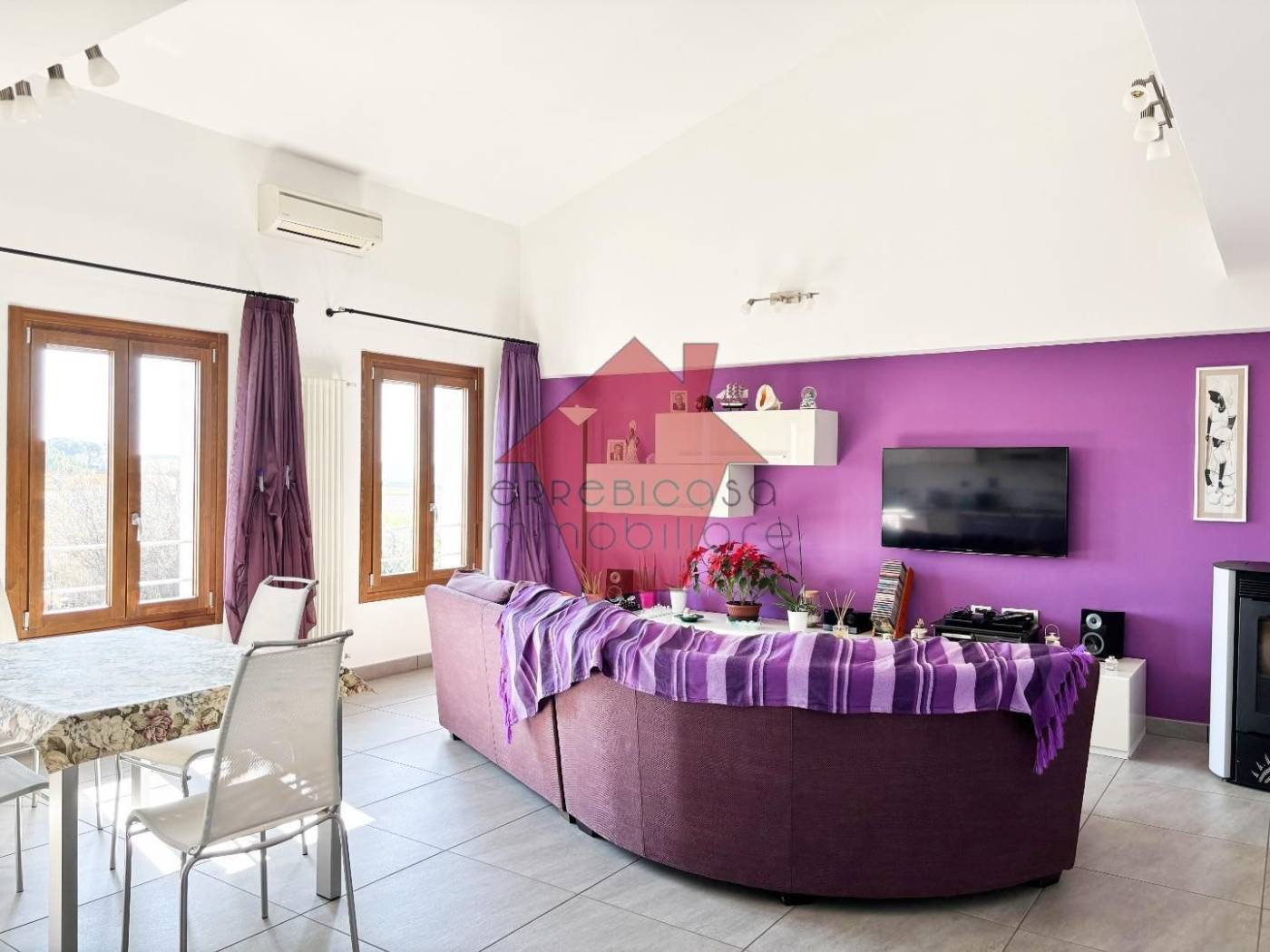 Salone