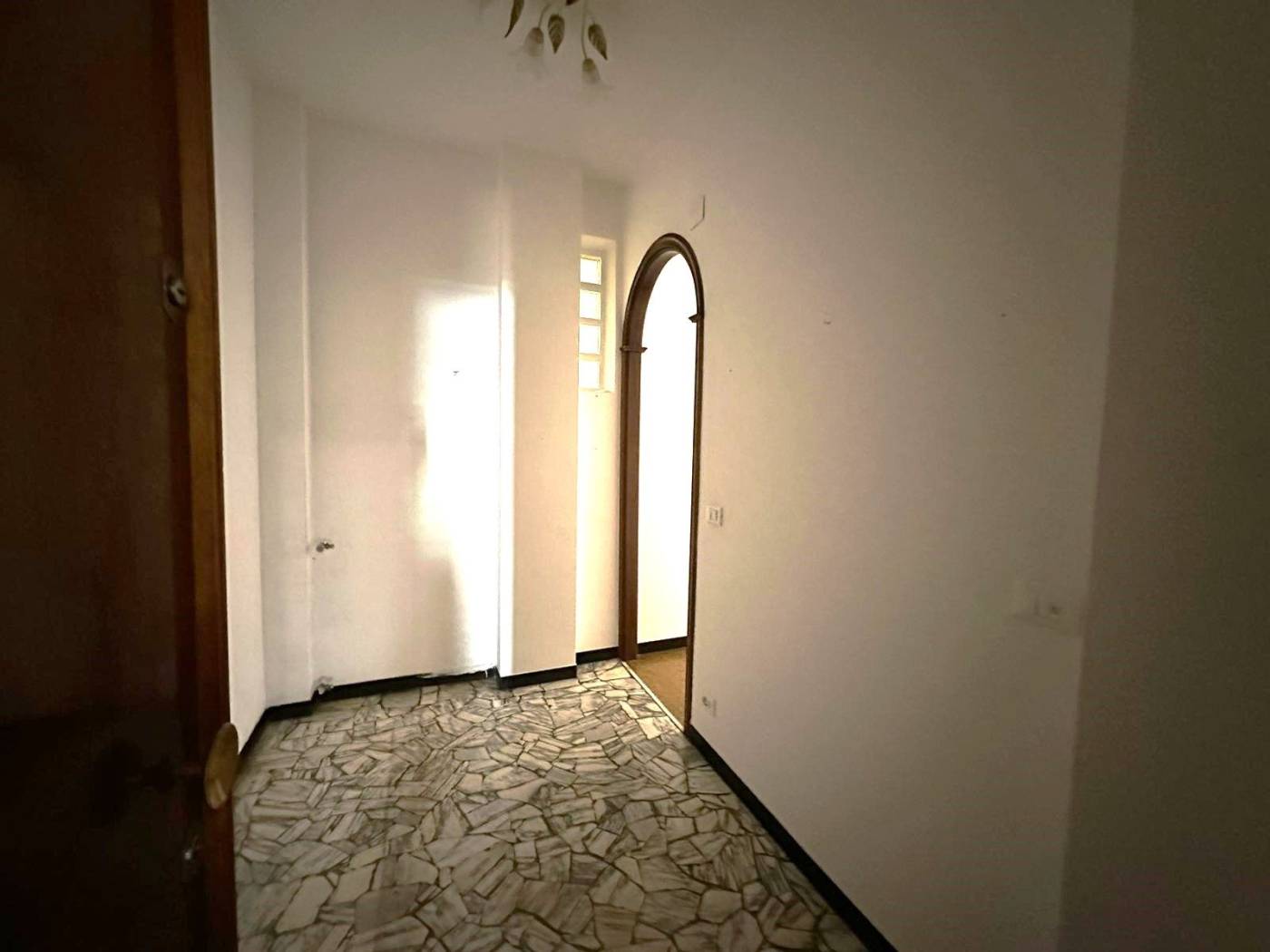 Stanza non arredata