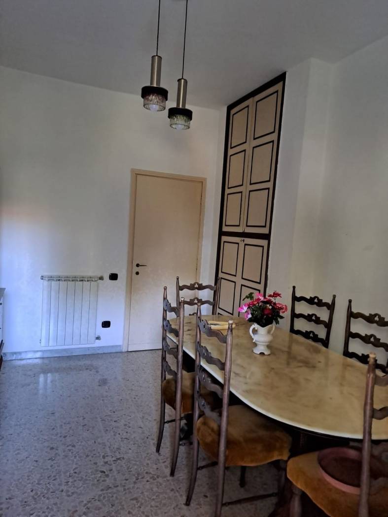 Salone
