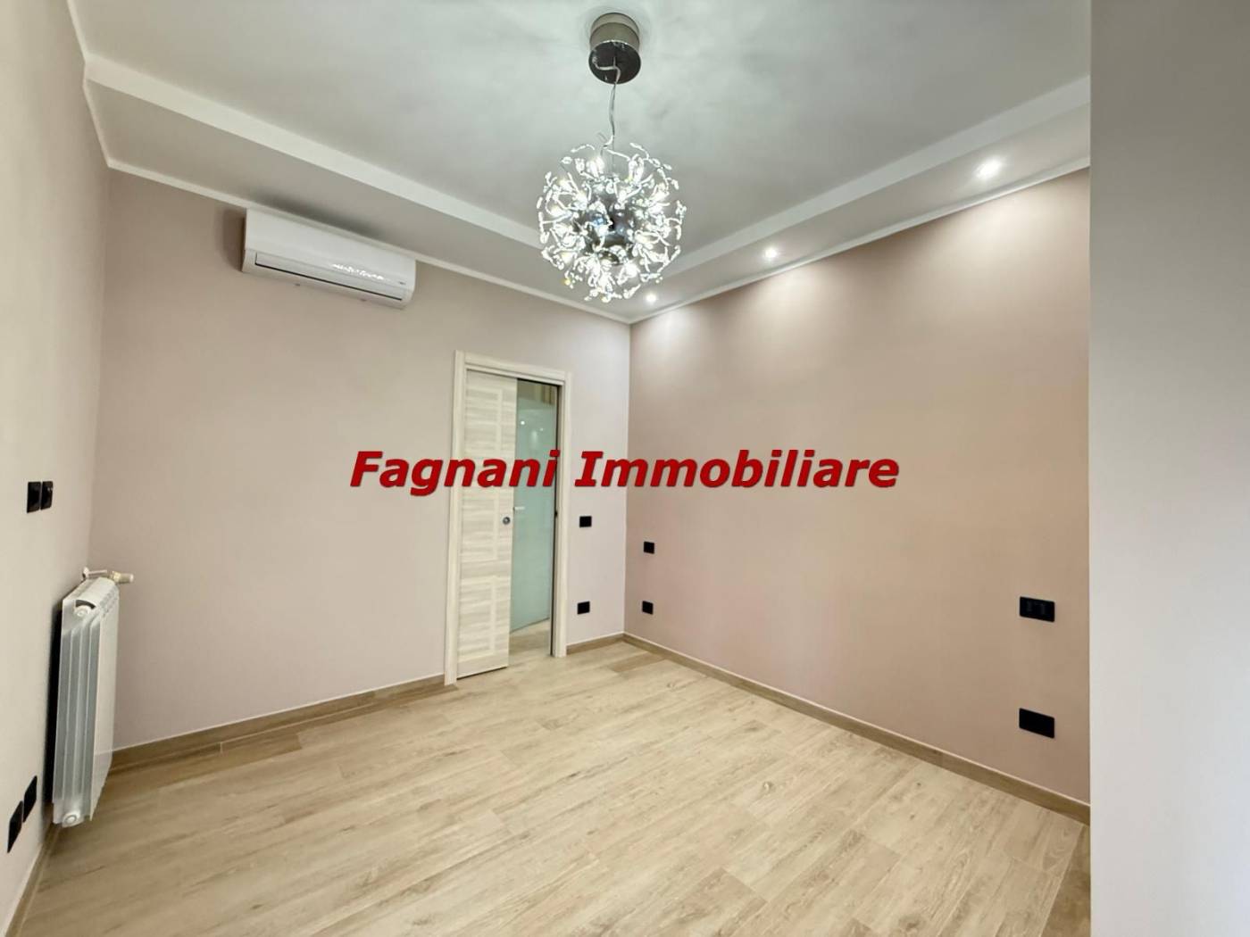 Stanza non arredata