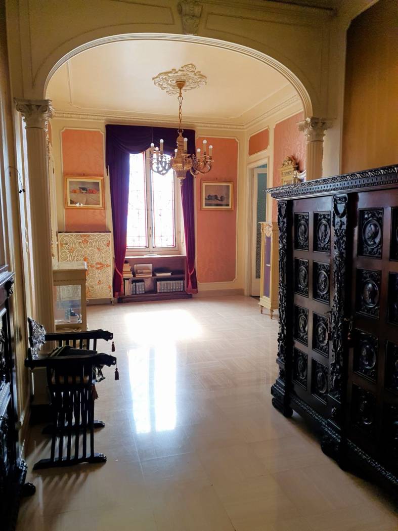 Salone