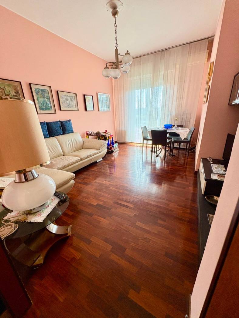 Salone
