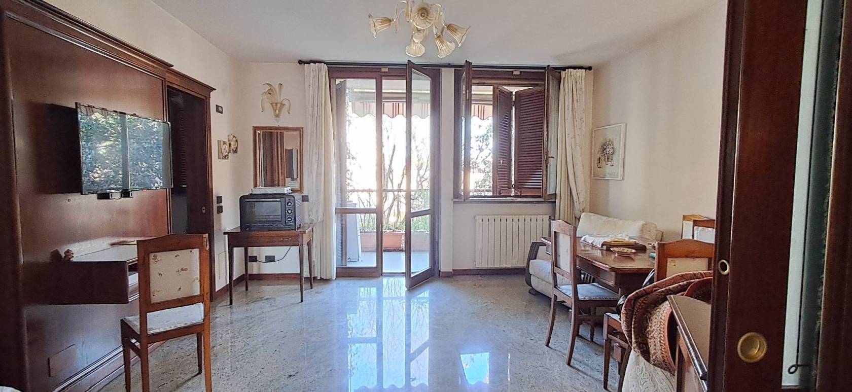 Salone