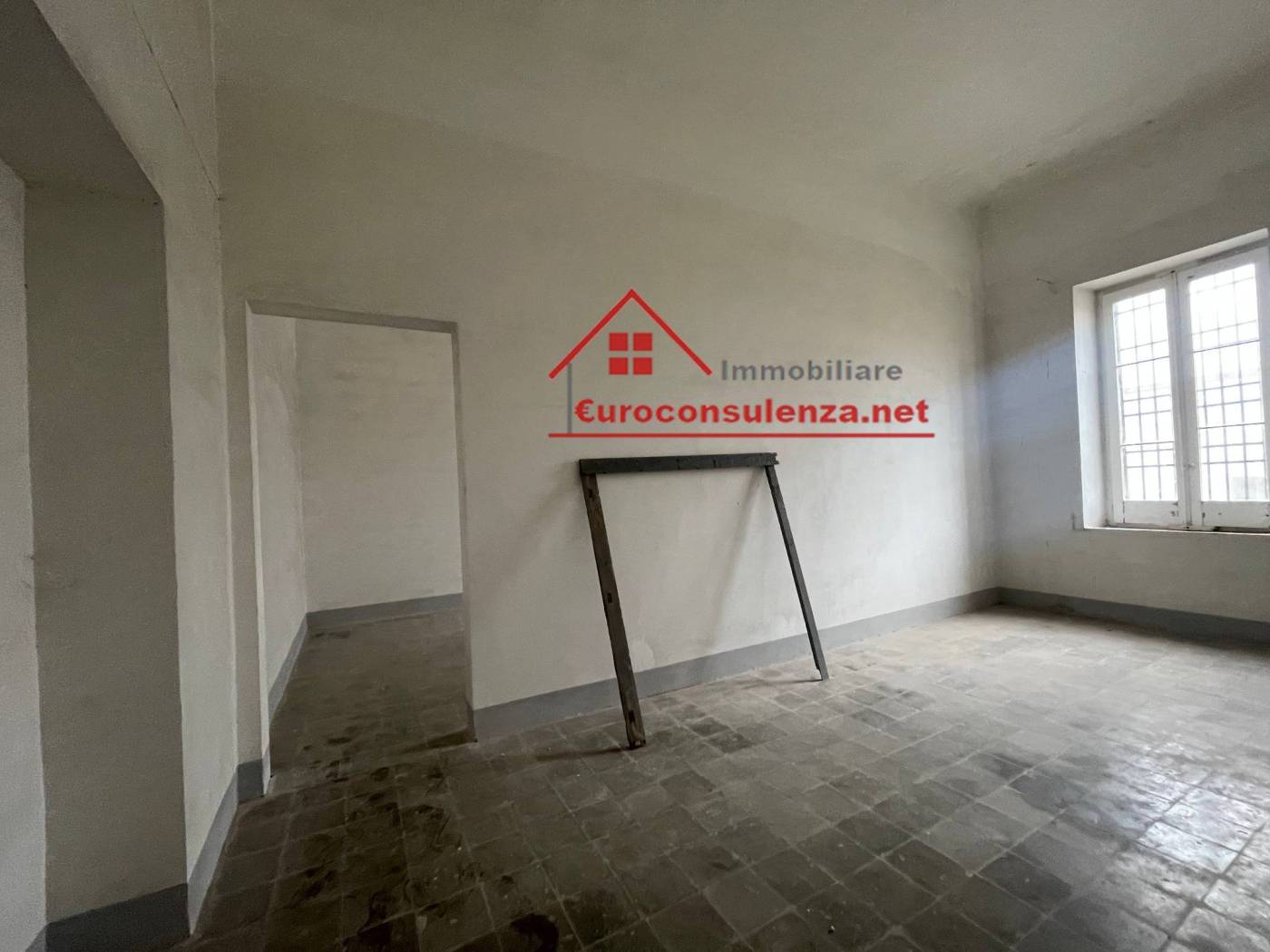 Stanza non arredata