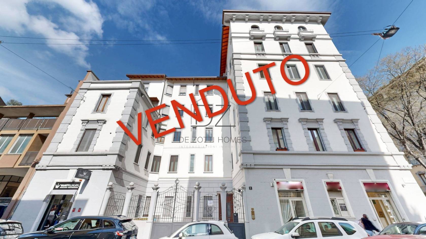 VENDUTO - Zona Procaccini, Via Mantegna 2 Milano, proponiamo in vendita un prestigioso appartamento di 4 locali, mq 153 da personalizzare. L'edificio 