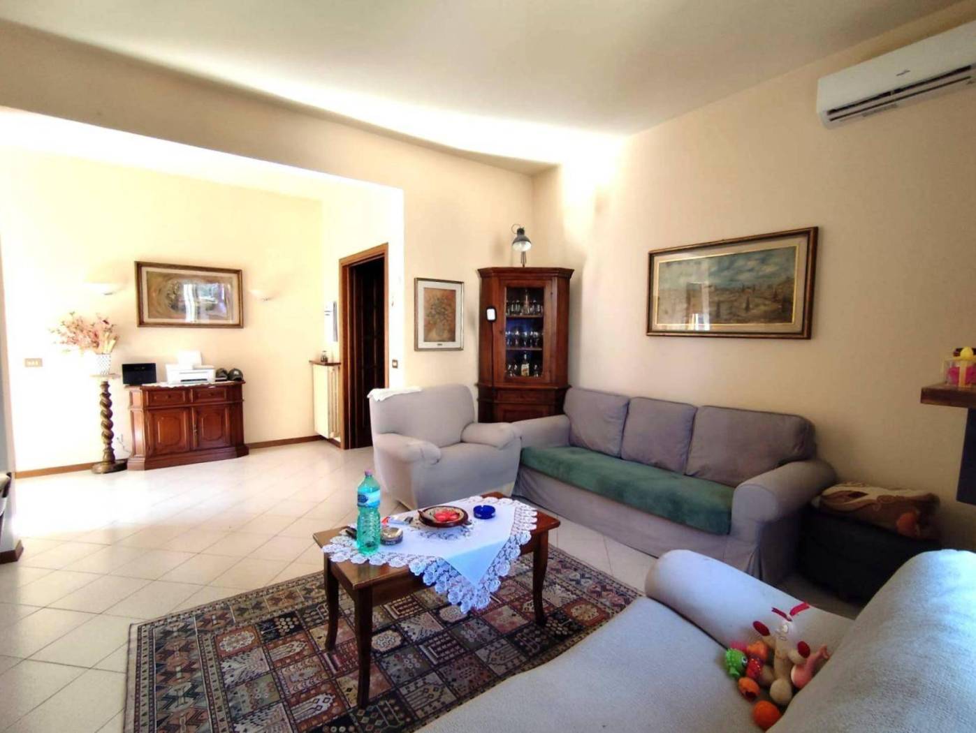 Salone