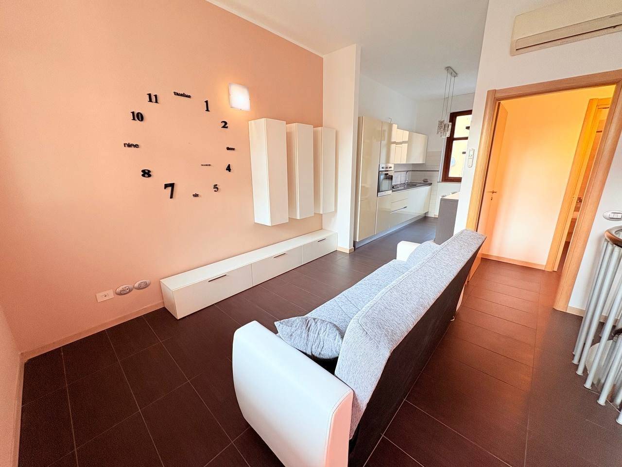 Salone Salone