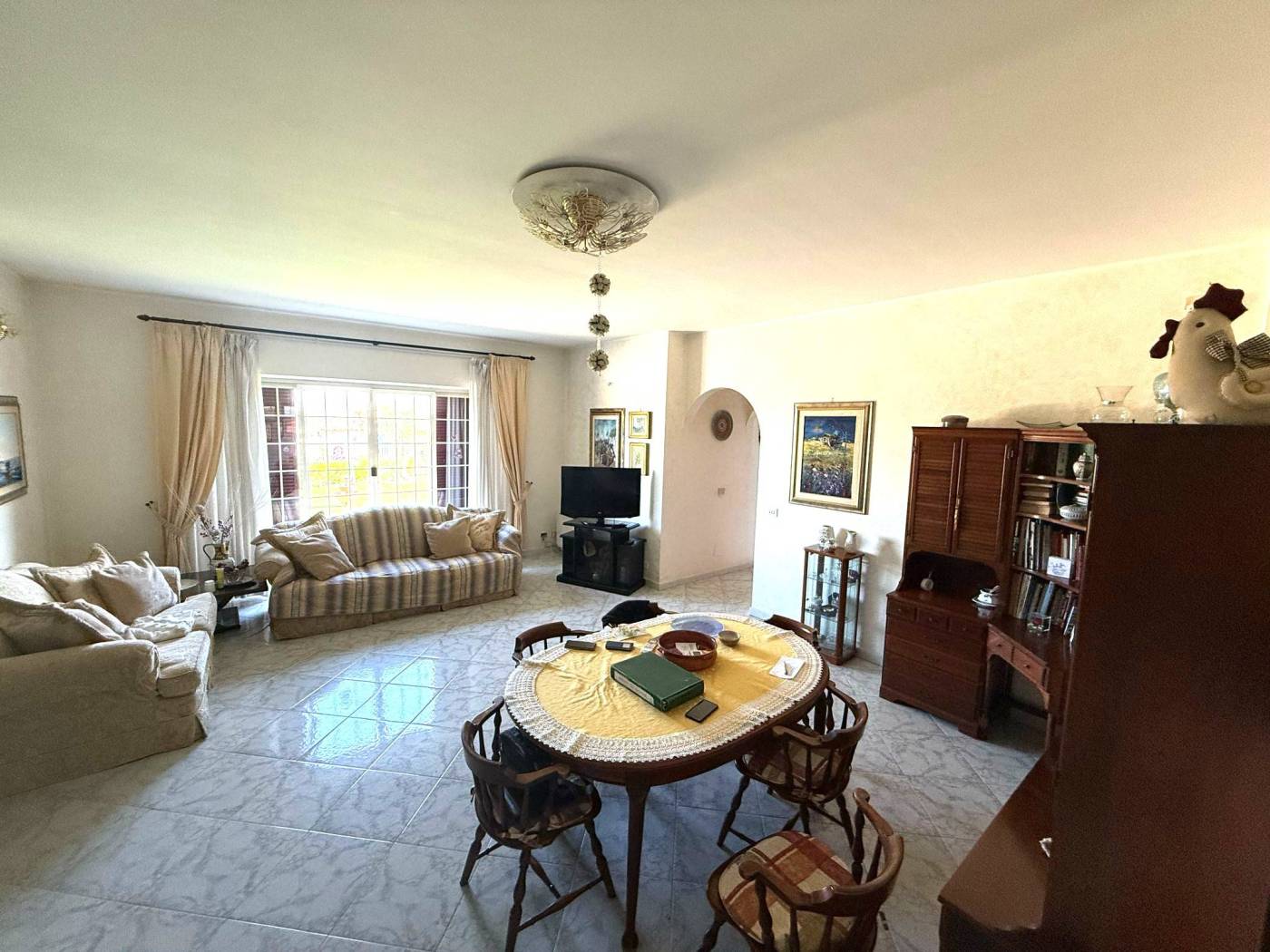 Salone