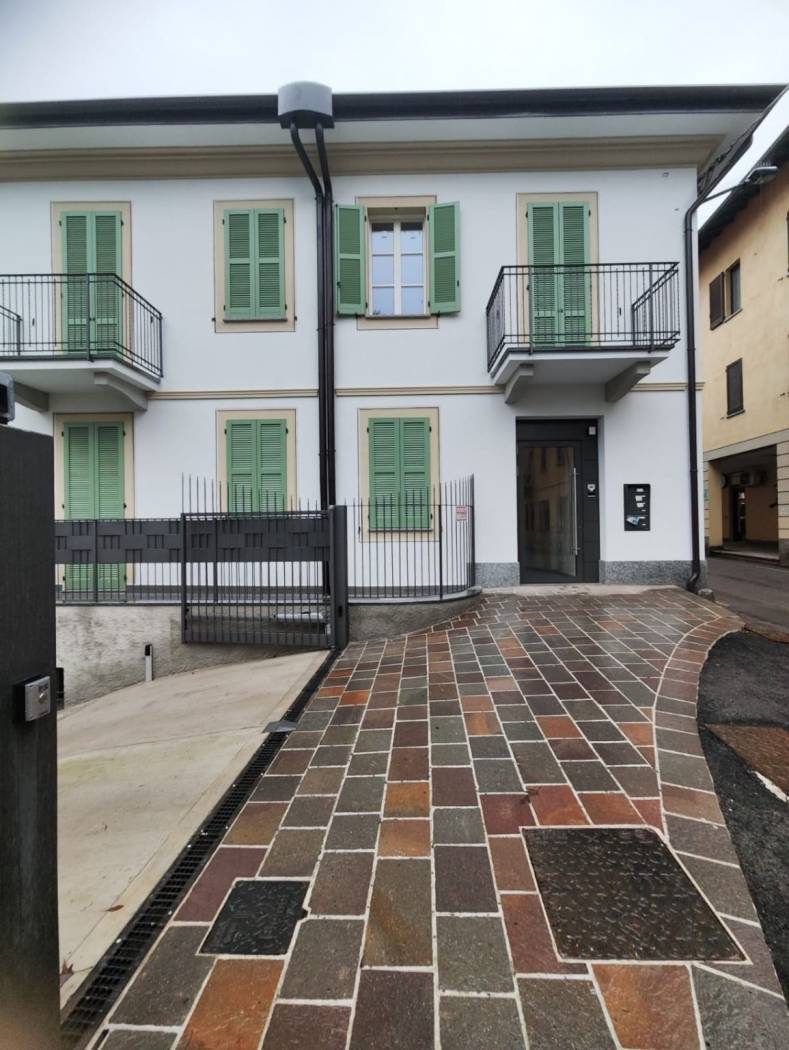 PRIMO APPUNTAMENTO SOLO ED ESCLUSIVAMENTE NEI NOSTRI UFFICI, RICHIEDIBILE ANCHE TRAMITE WHATSAPP AL 3515087682 SONO RICHIESTE REFERENZE DIMOSTRABILI 