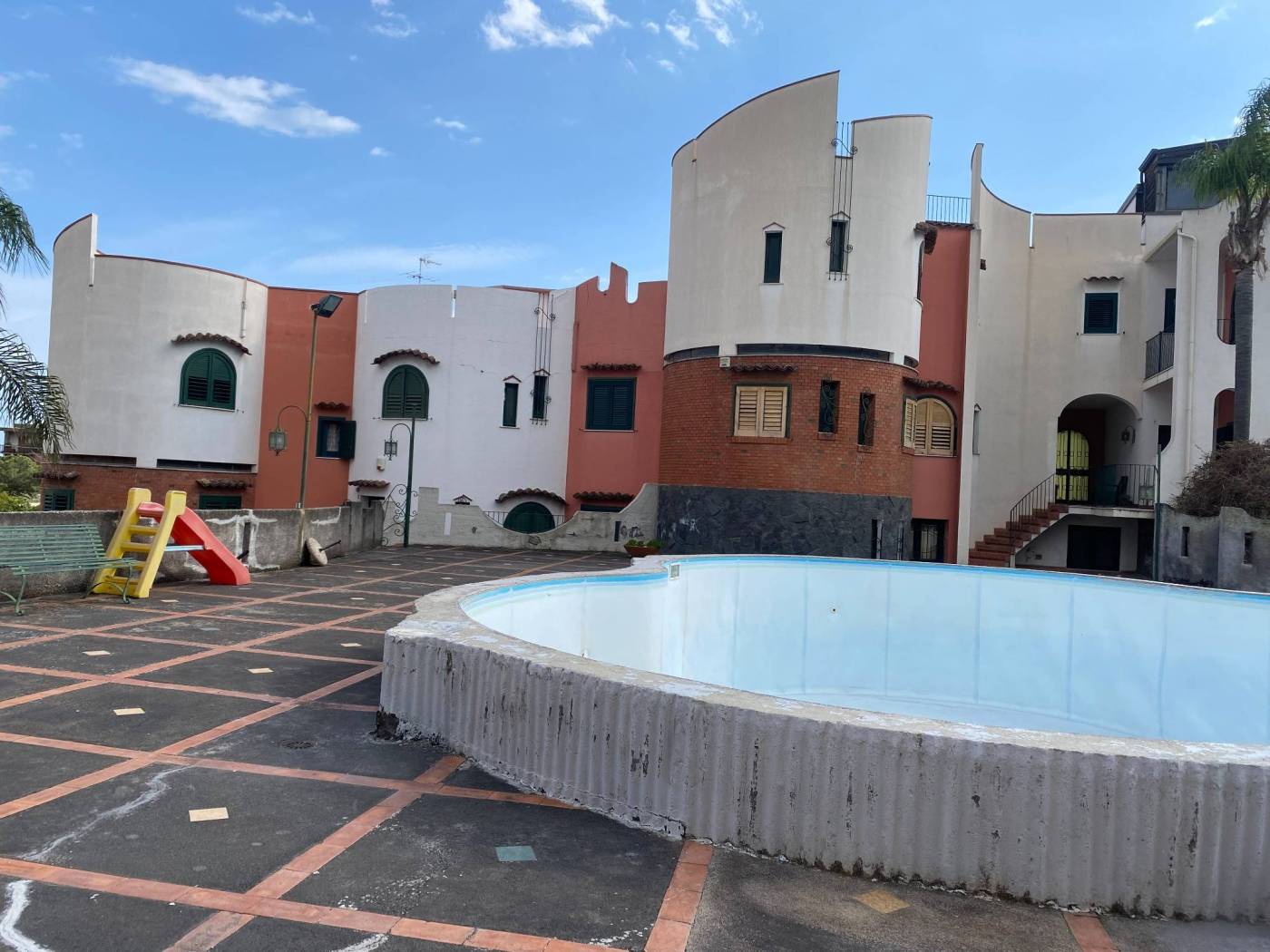 Piscina