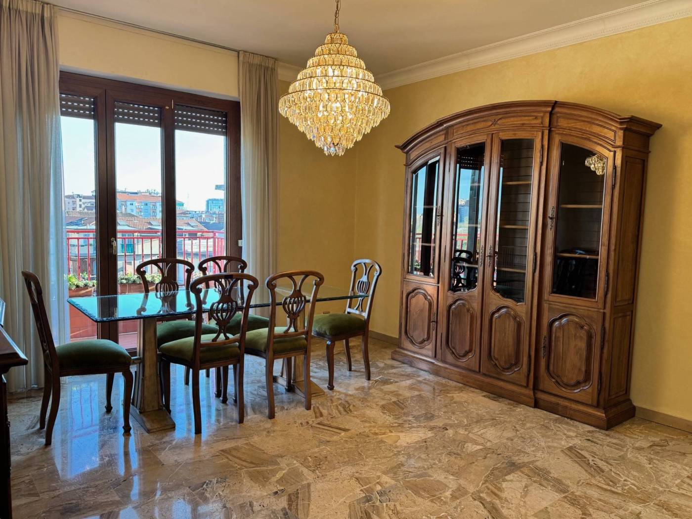 Salone
