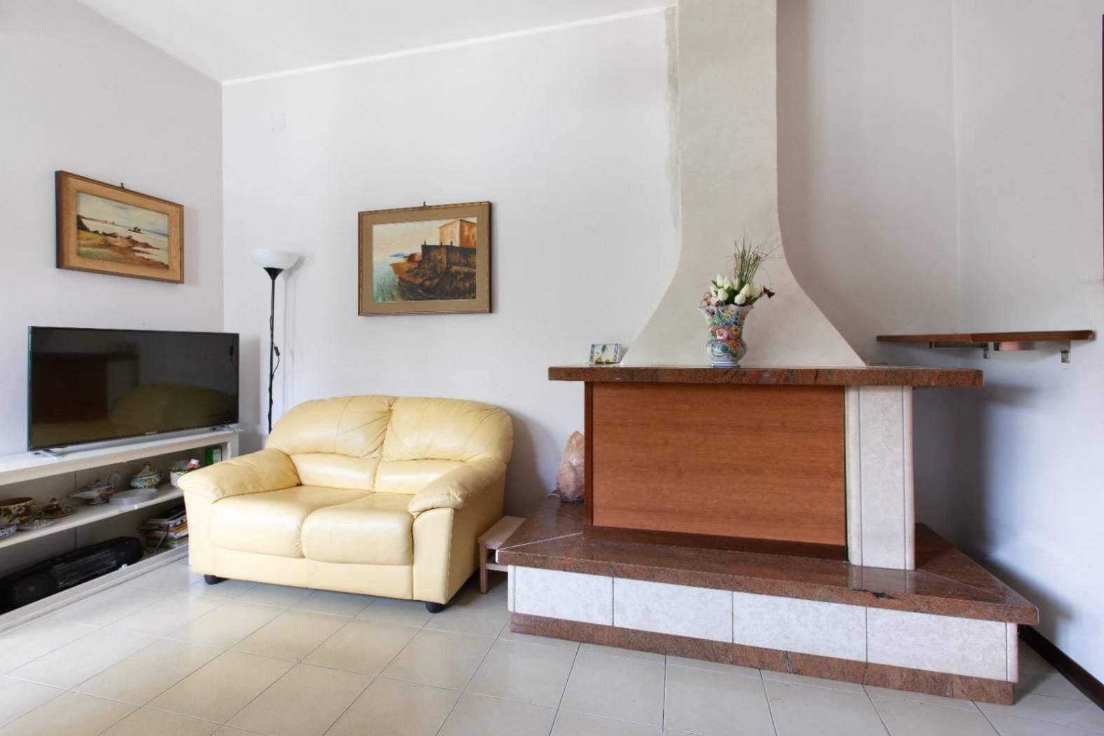 Salone