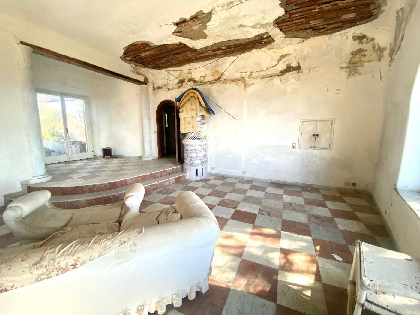 Salone