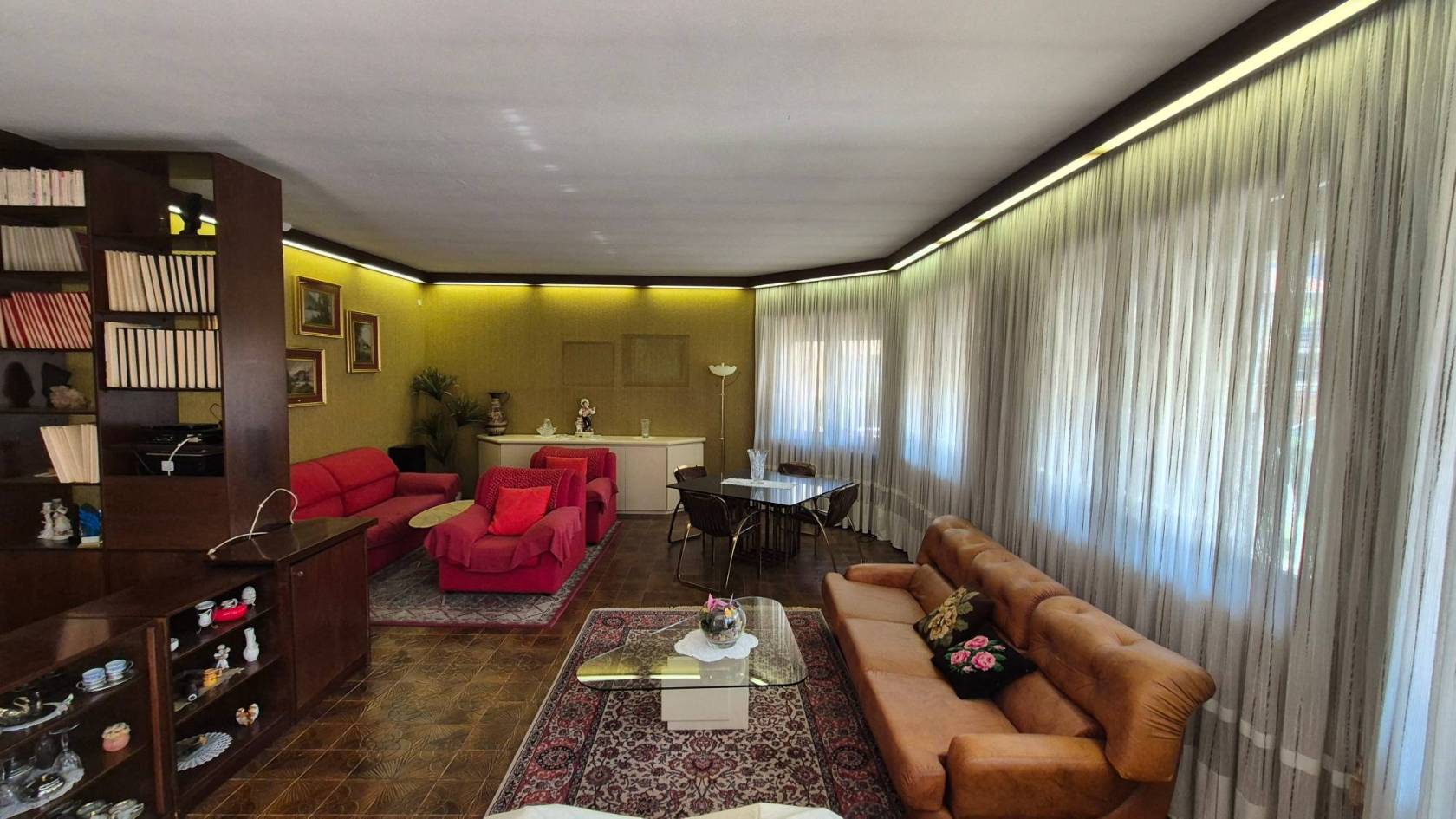 Salone