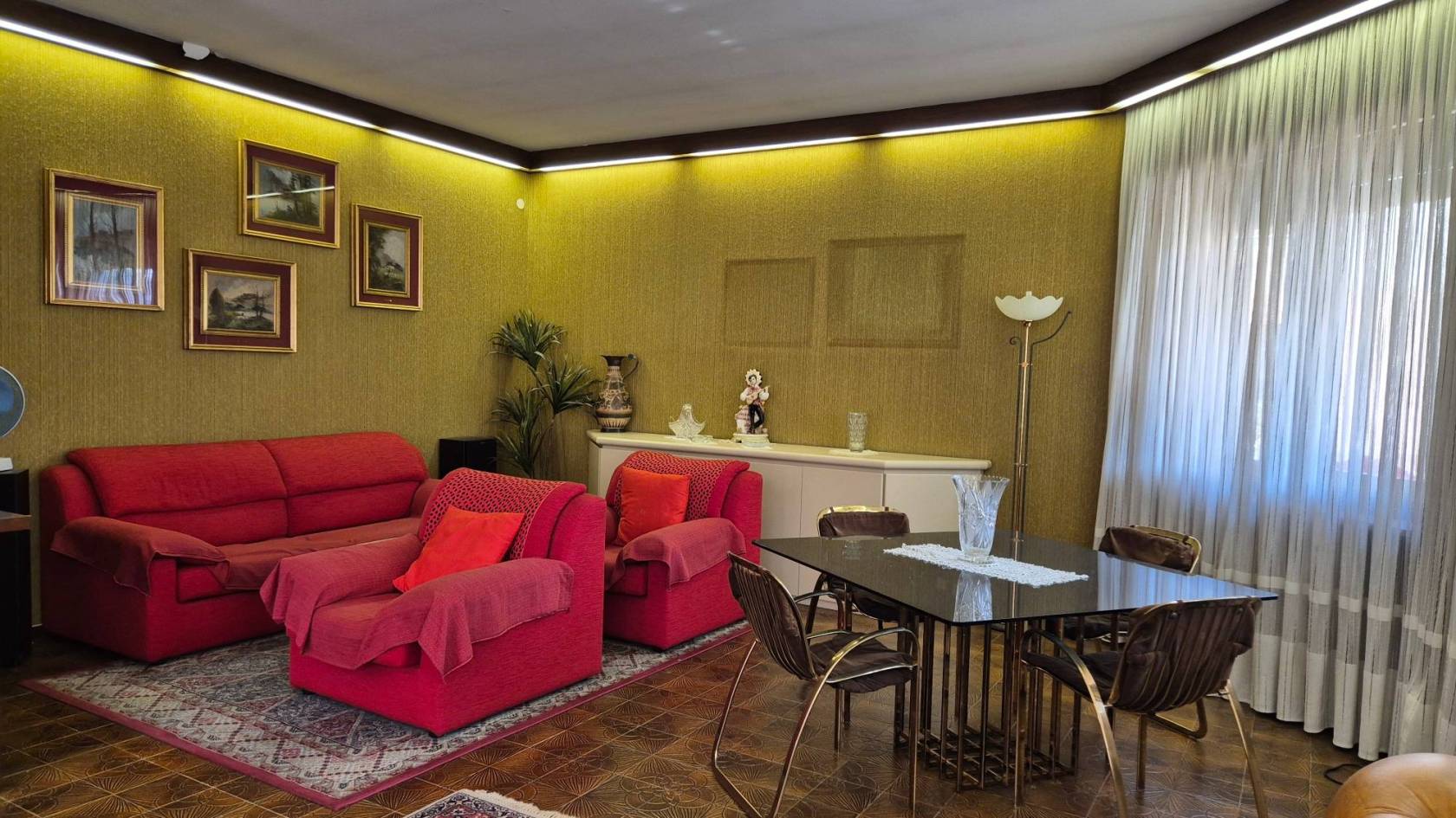 Salone
