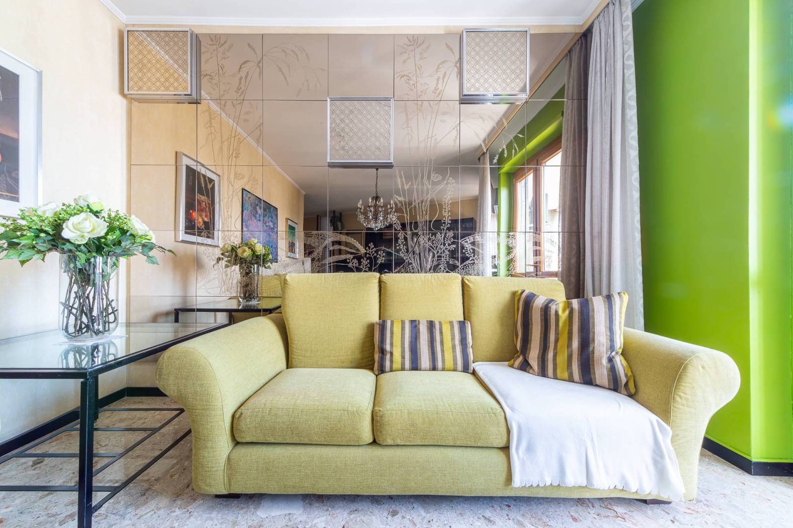 Salone