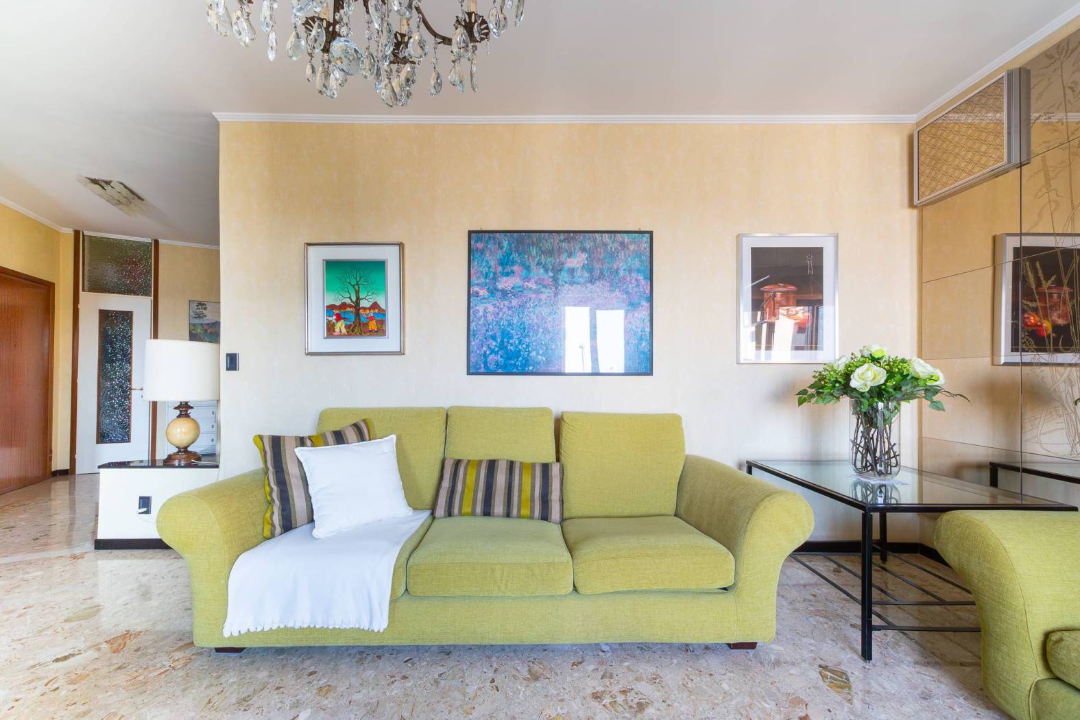 Salone