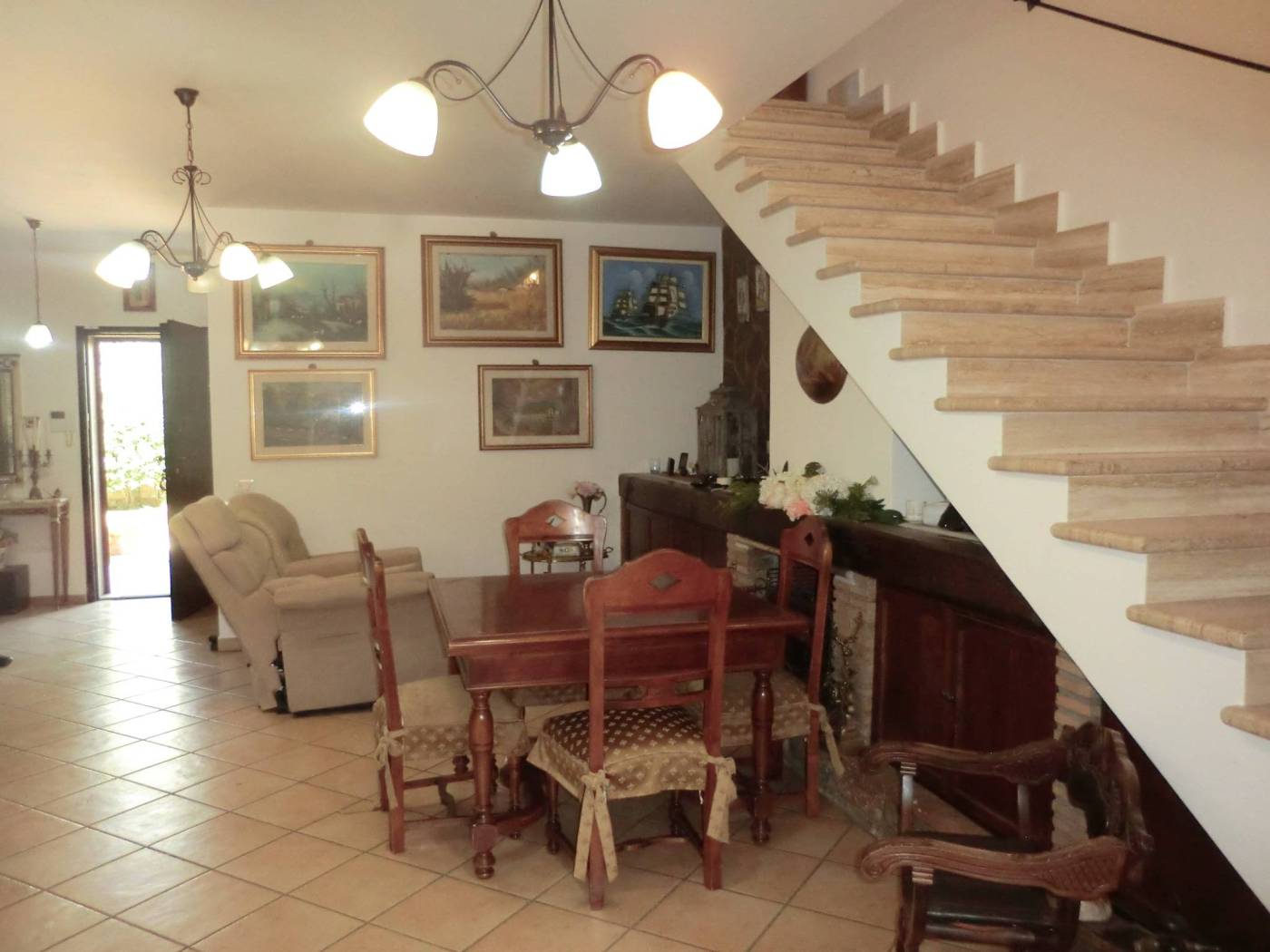 Salone