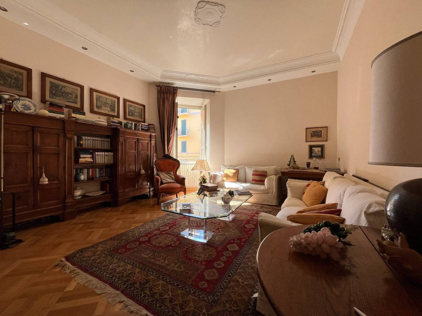 Salone