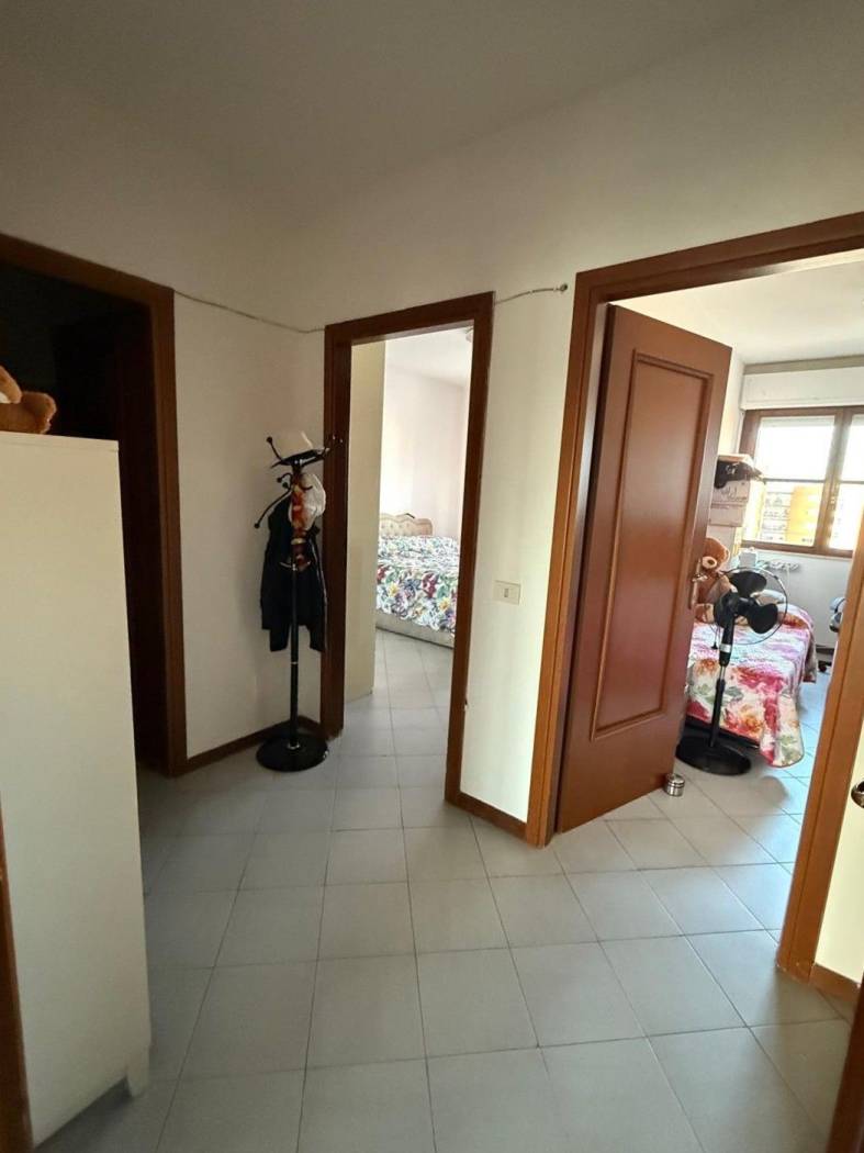 Disimpegno Disimpegno