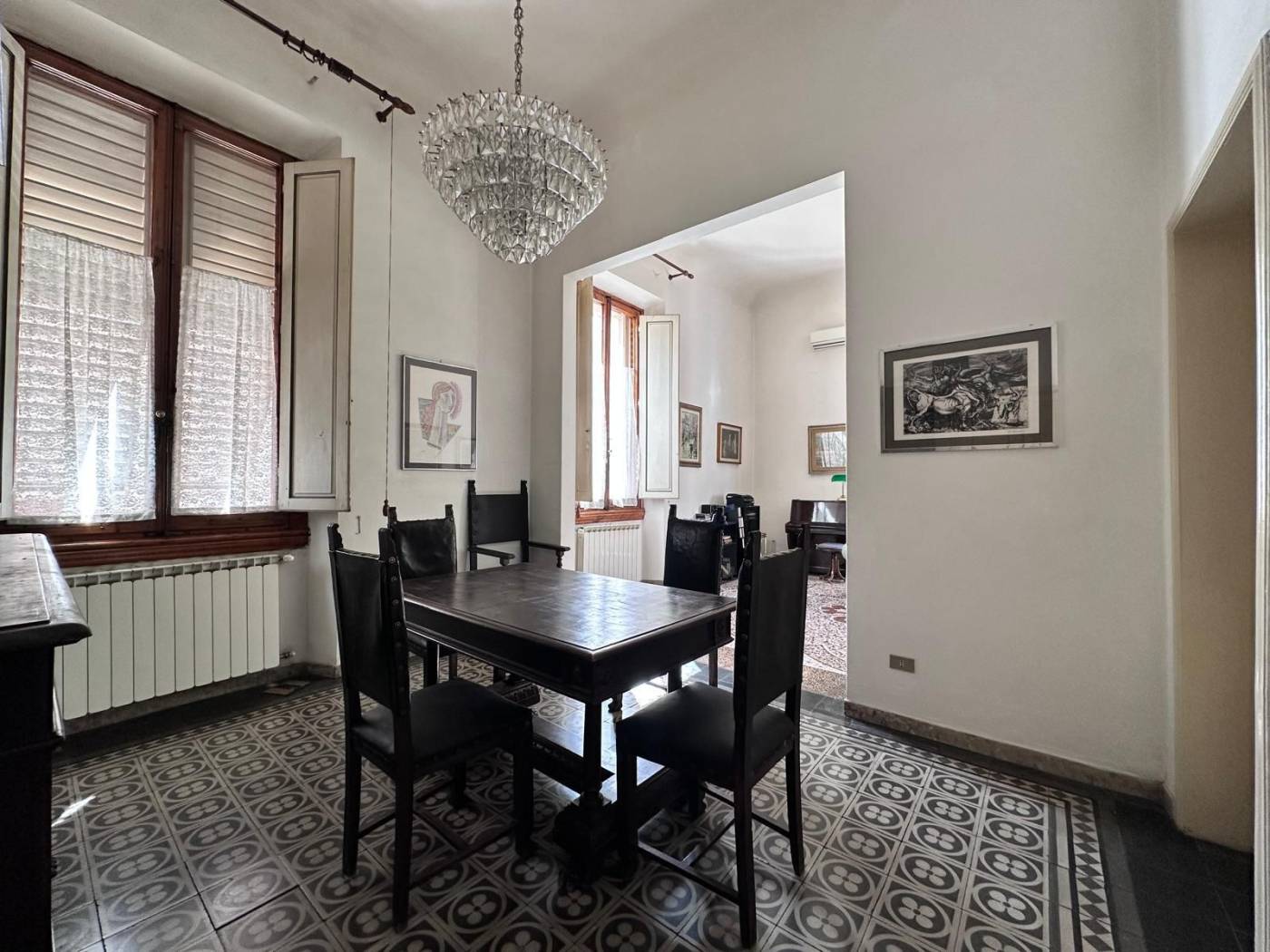 Salone