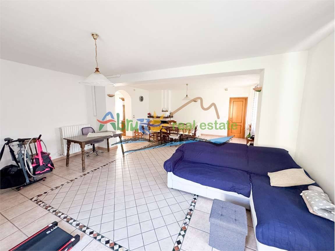 Salone