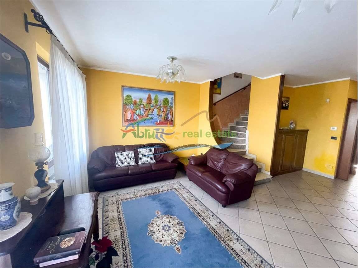 Salone