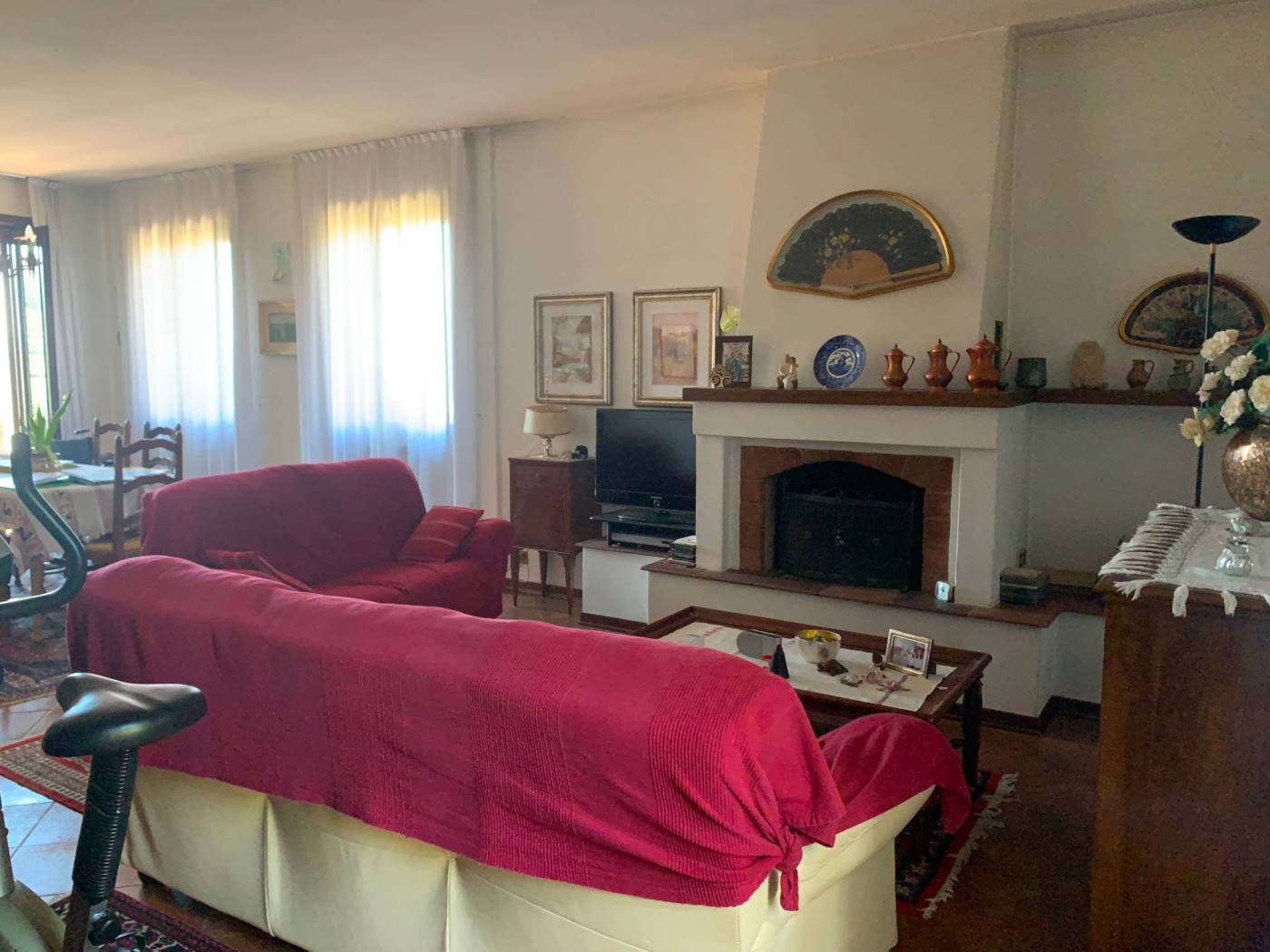 Salone