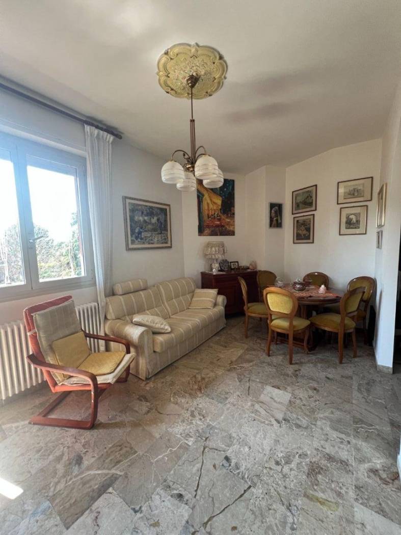 Salone