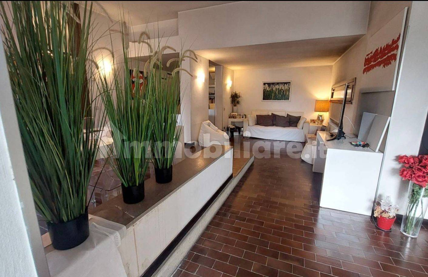 Salone