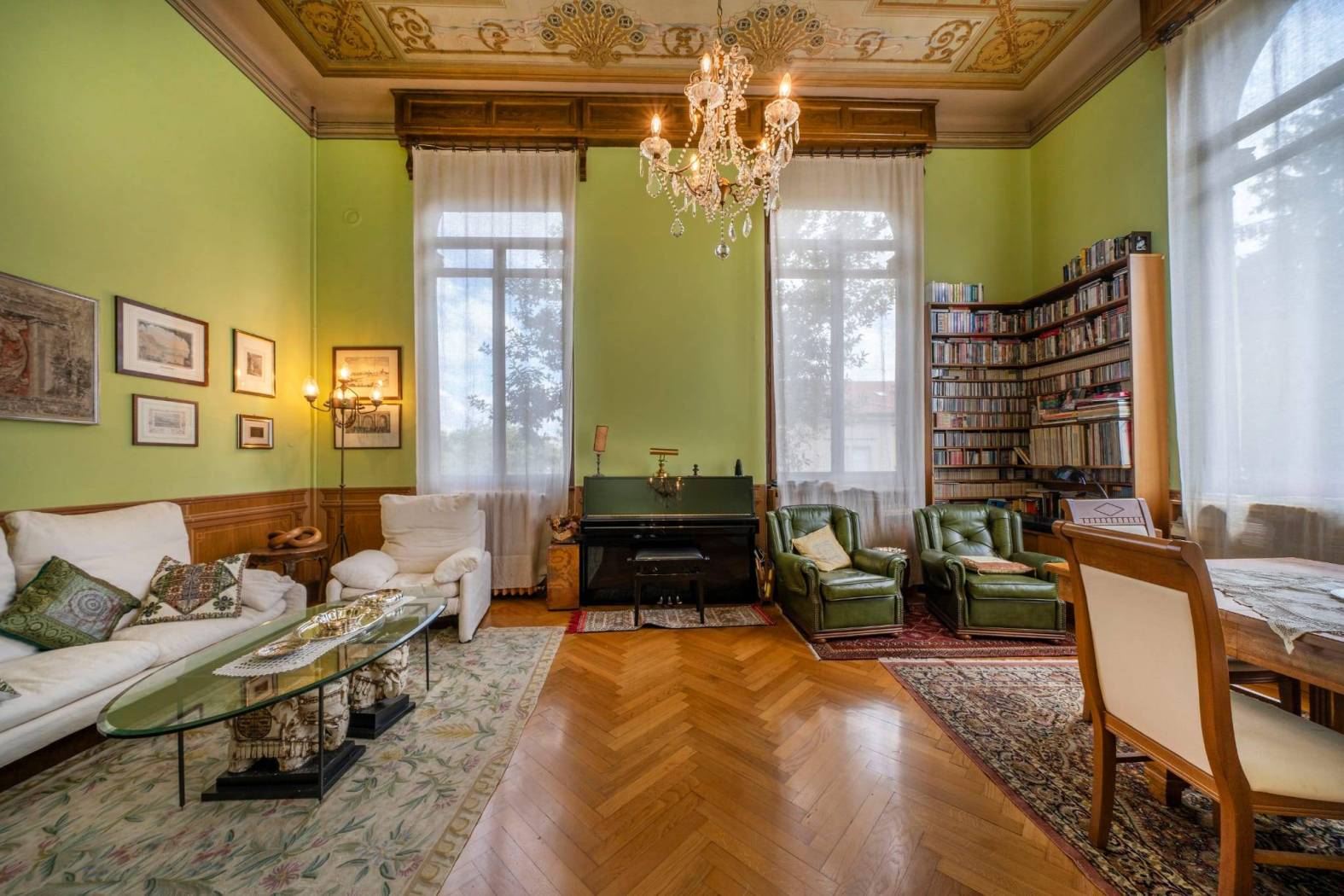 Salone