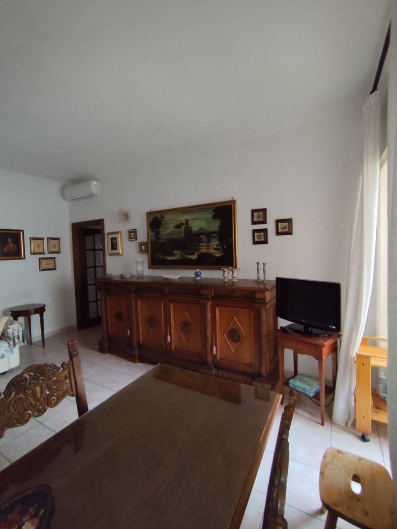 Salone Salone