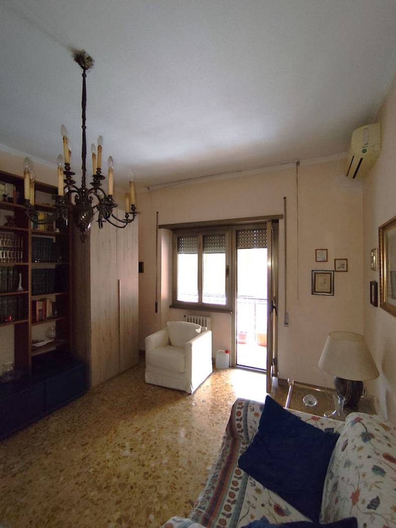 Salone Salone