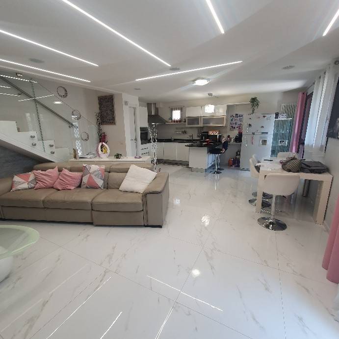 Salone