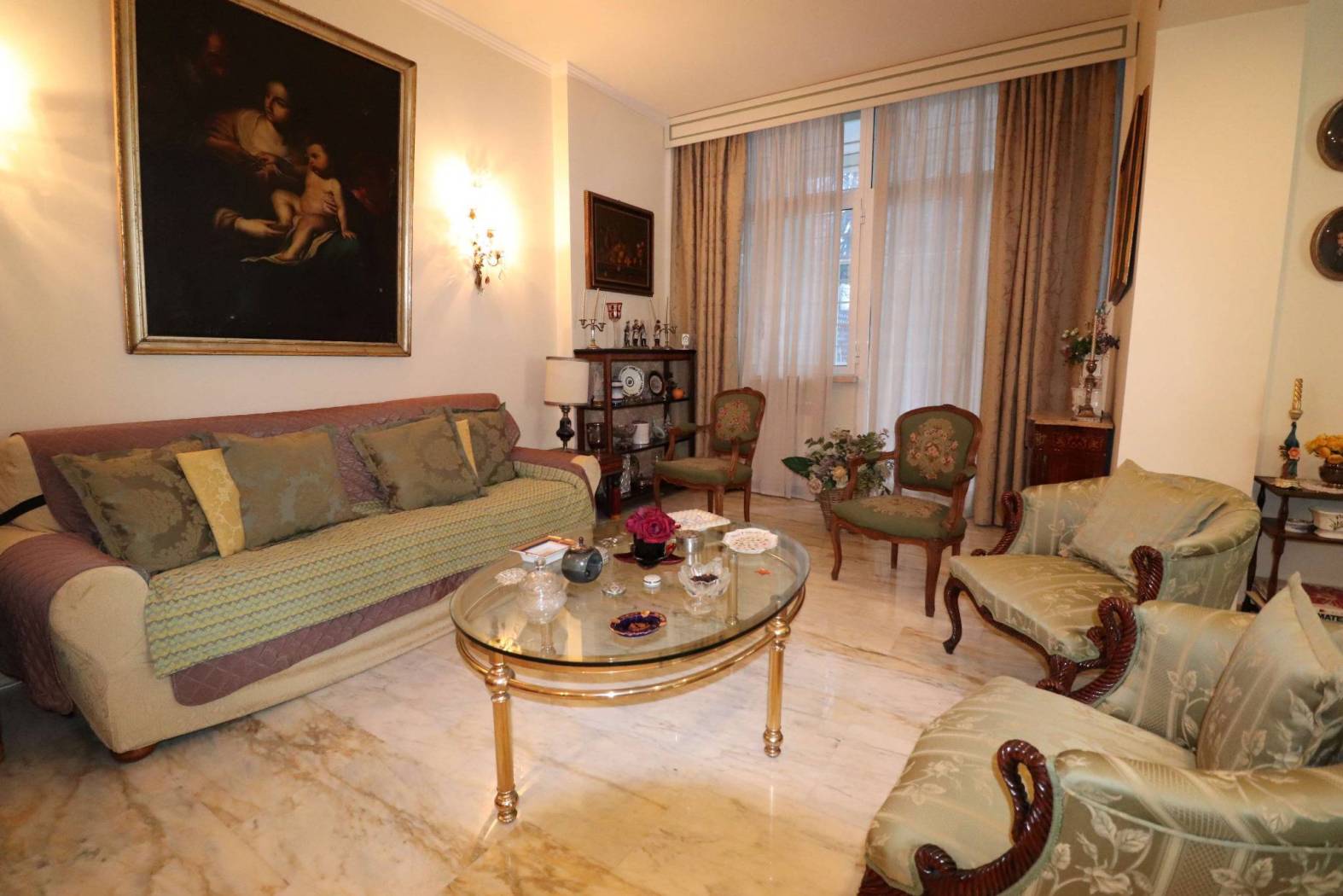 Salone