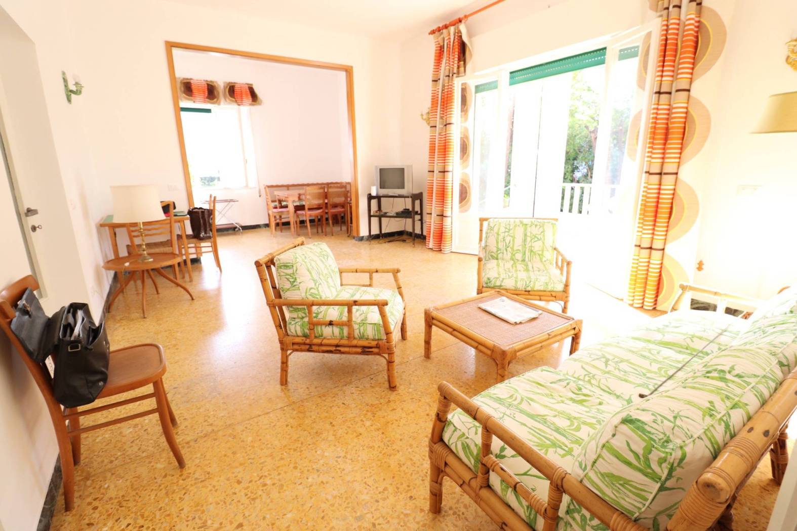 Salone