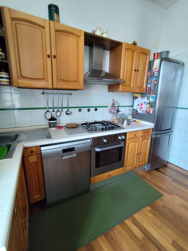 Cucina Cucina