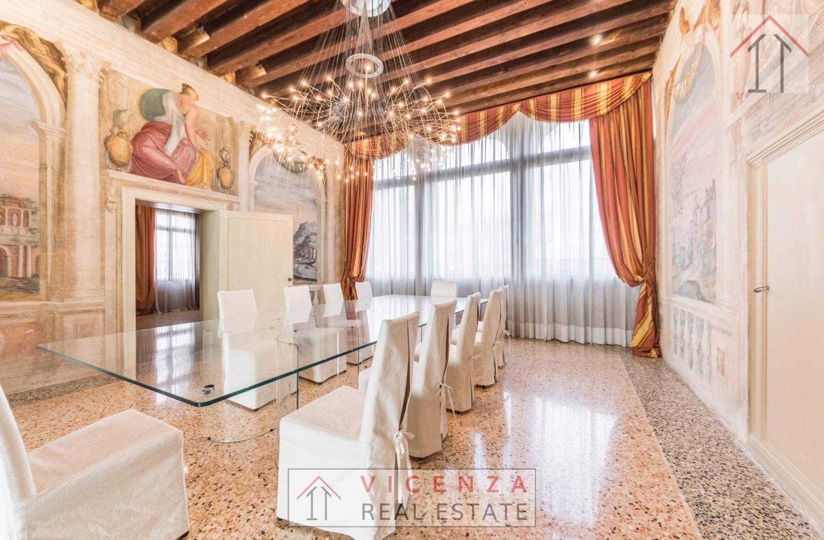 Salone