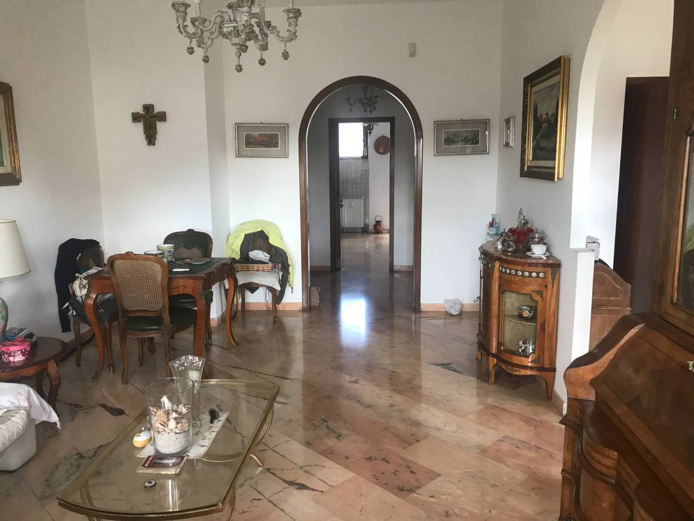 Salone