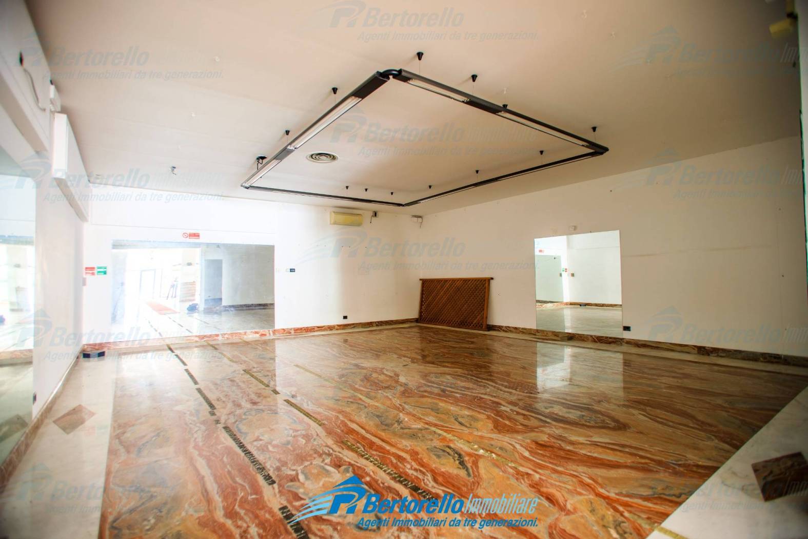 Interno non residenziale