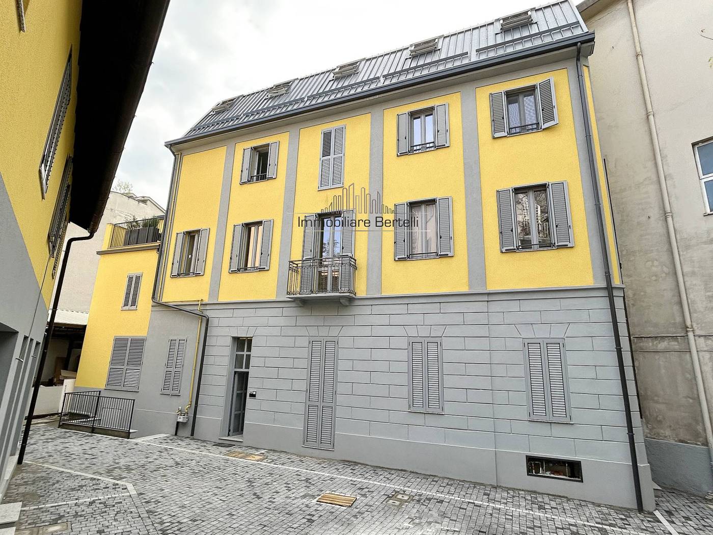 BILOCALE IN NUOVA COSTRUZIONE ZONA PIAZZA PIEMONTE IMMOBILIARE BERTELLI PROPONE : LA CORTE SEGRETA. Piazza Piemonte/Wagner. In via Michelangelo 