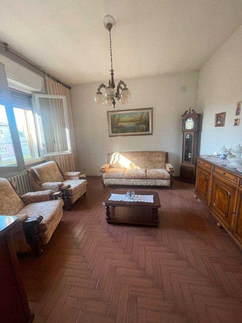 Salone