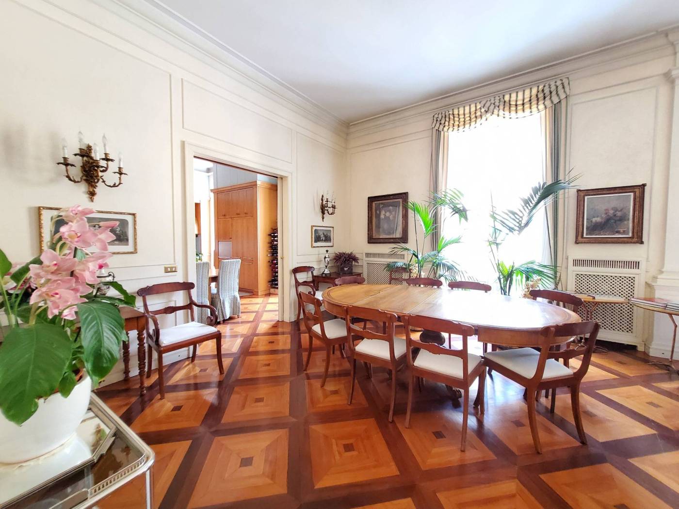 Salone